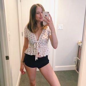 Brandy Melville Cora Top